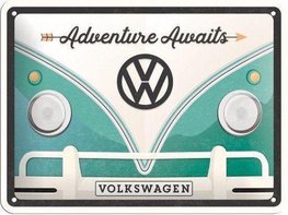 Metalen Wandbord met reliƫf - Volkswagen VW Bulli Adventure Awaits - 15 x 20 cm Metalen Wandbord met reliƫf - Volkswagen VW Bulli Adventure Awaits - 15 x 20 cm
